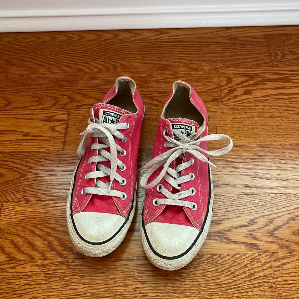 PINK CONVERSE